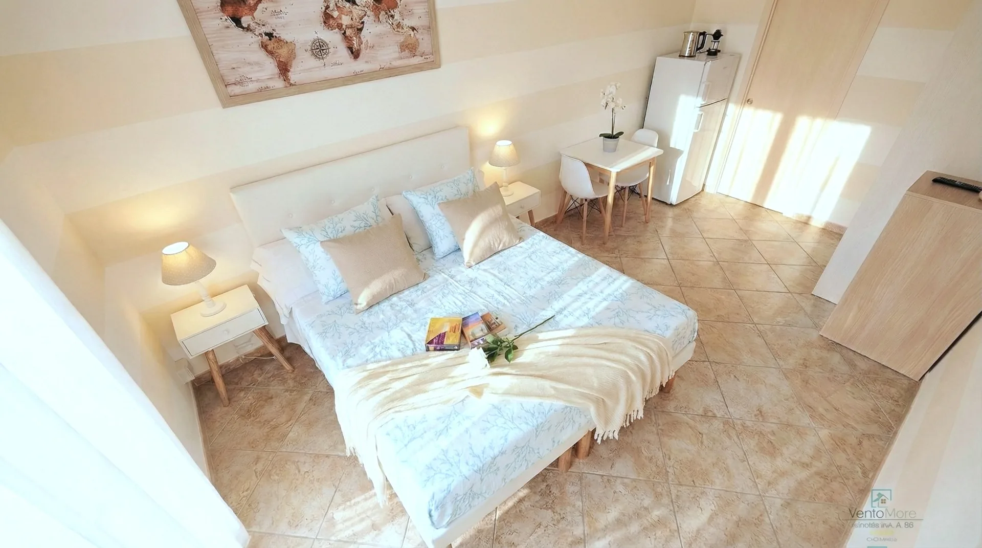 Monolocale con Angolo Cottura e Bagno Privato